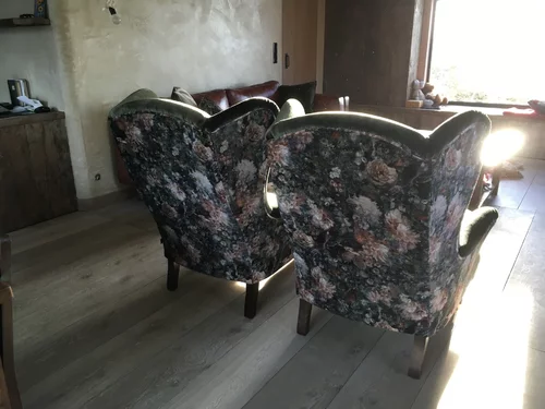 Bergère met bijpassende pouf door TETRAD